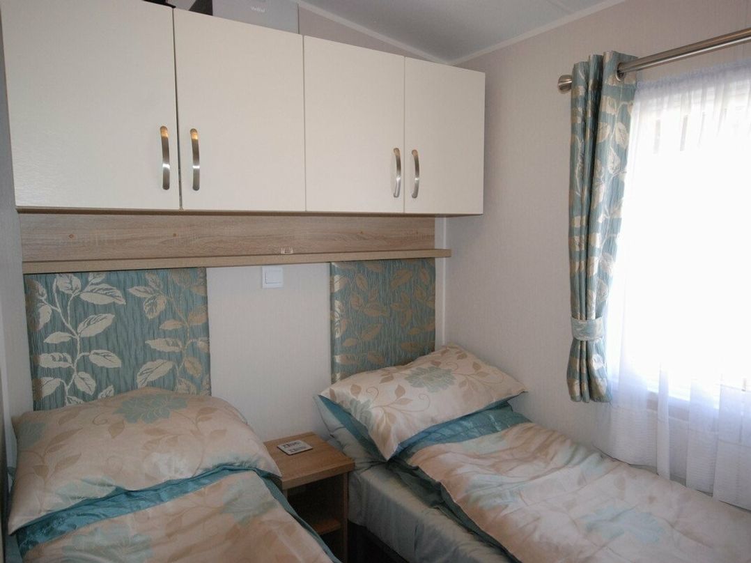 Pinewoods Holiday Park - Holiday Accommodation 9092