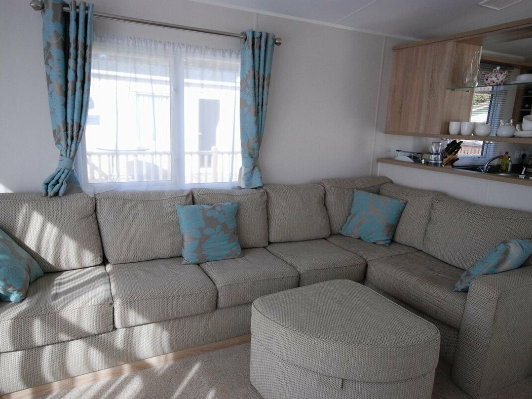 Pinewoods Holiday Park - Holiday Accommodation 9092