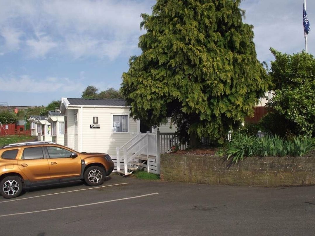 Waterside, Paignton - Holiday Accommodation 9102