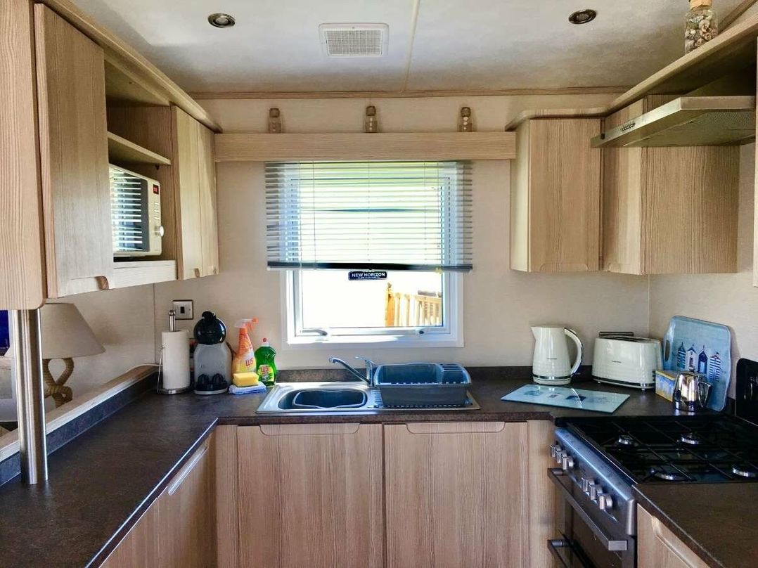 Pinewoods Holiday Park - Holiday Accommodation 9255