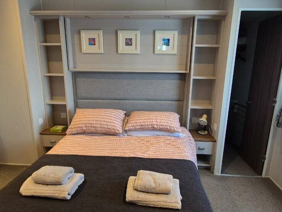 Waterside, Paignton - Holiday Accommodation 9294