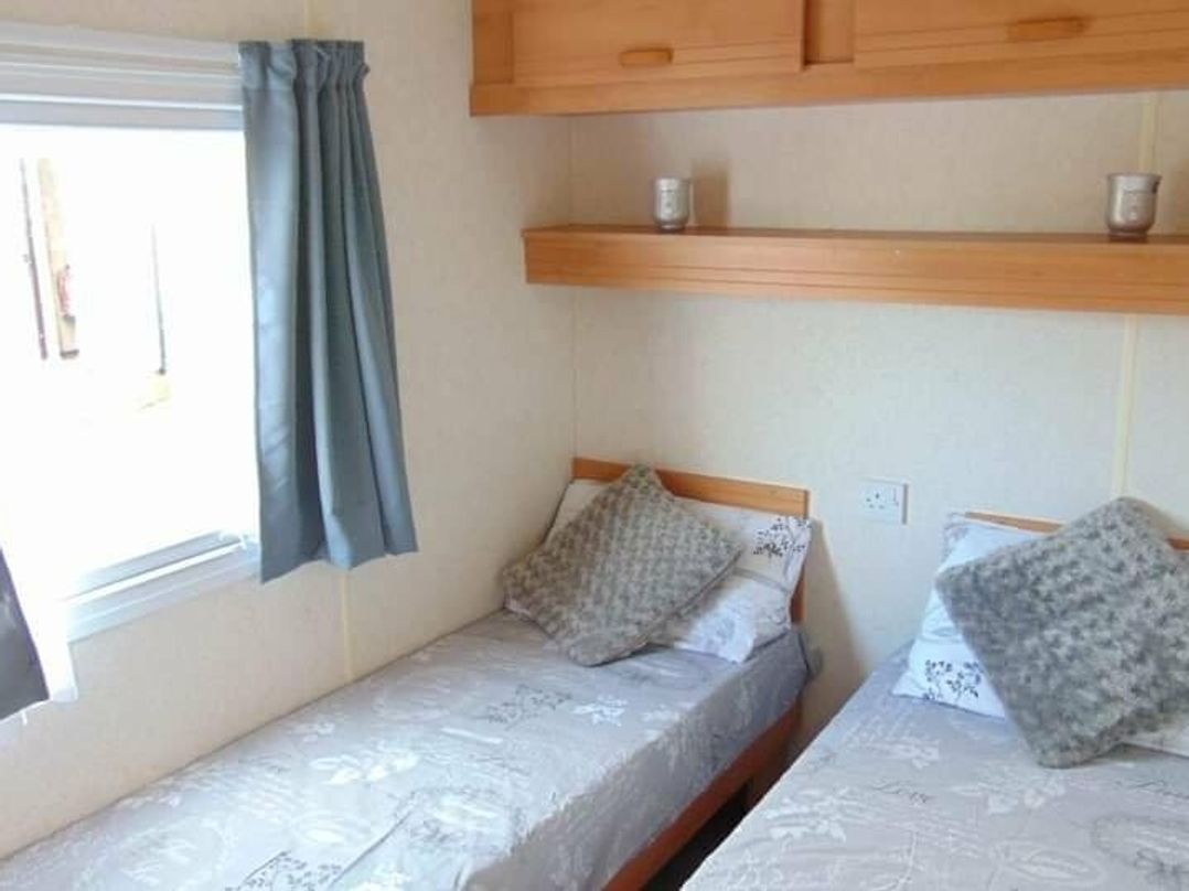 Golden Sands Kinmel Bay - Holiday Accommodation 9319