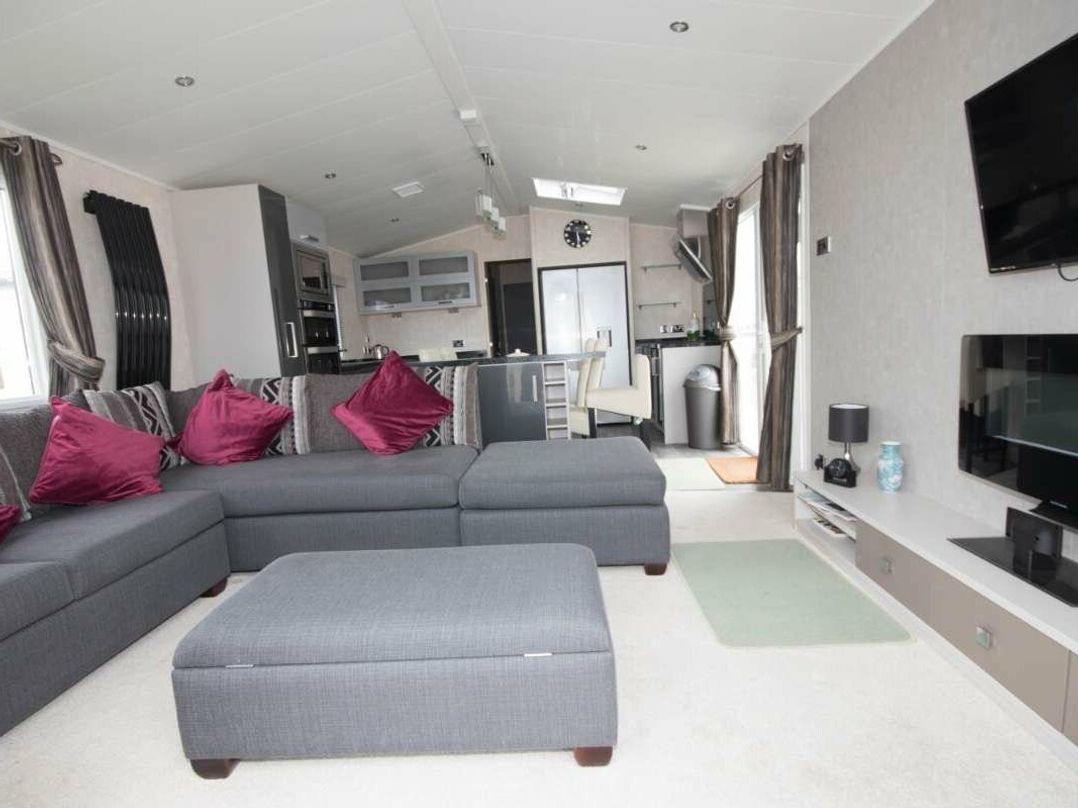 Hoburne Blue Anchor - Holiday Accommodation 9444