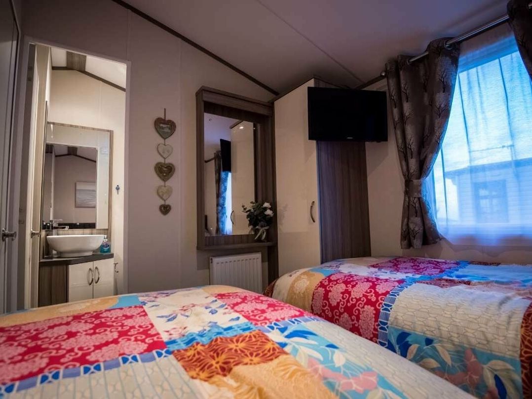 Hoburne Devon Bay - Holiday Accommodation 9489