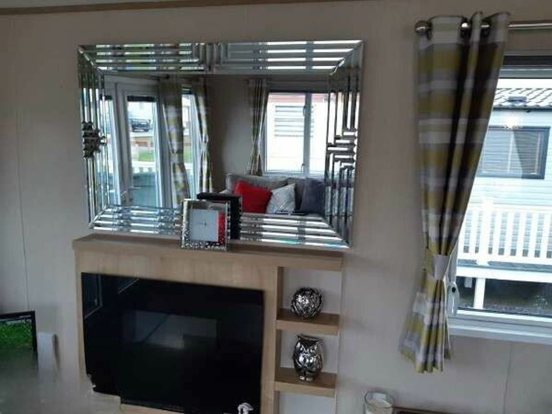 Ty Mawr Holiday Park - Holiday Accommodation 9533