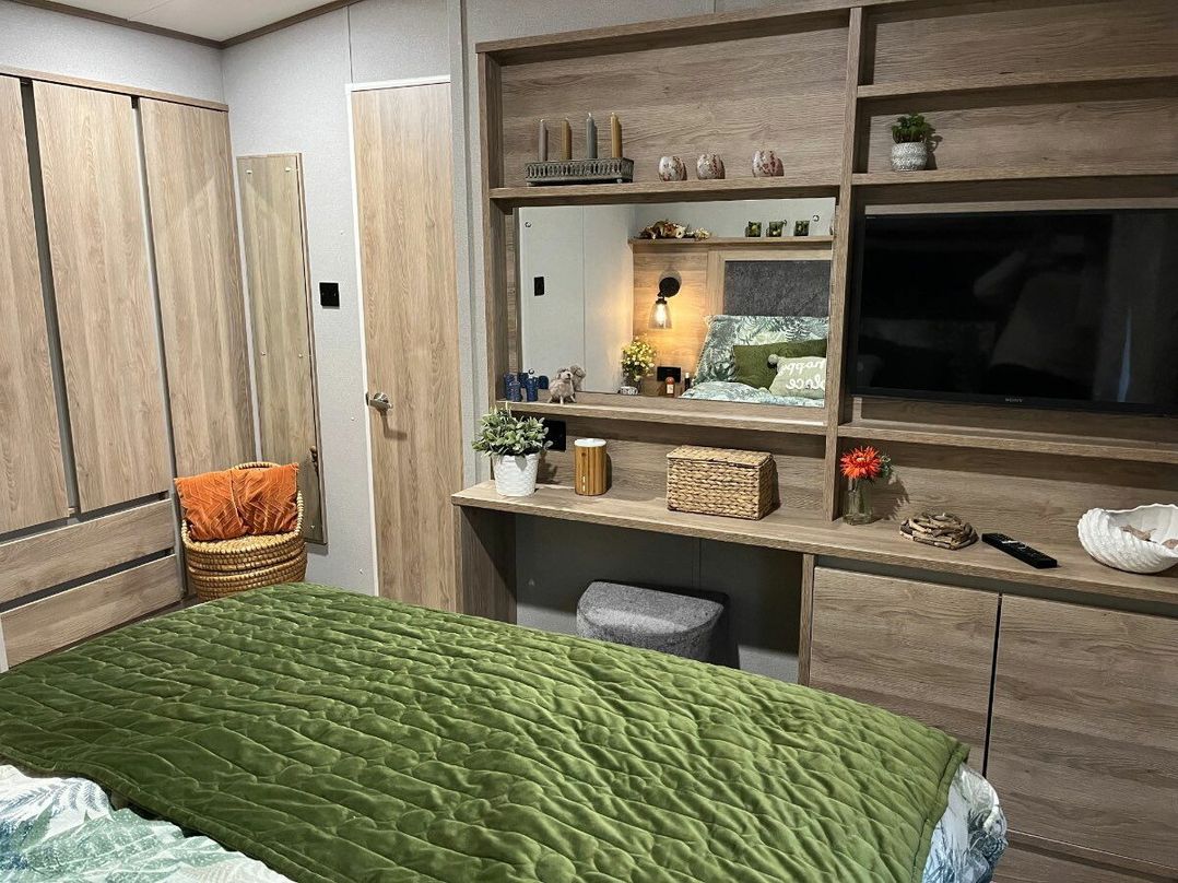 Shorefield Country Park - Holiday Accommodation 9589