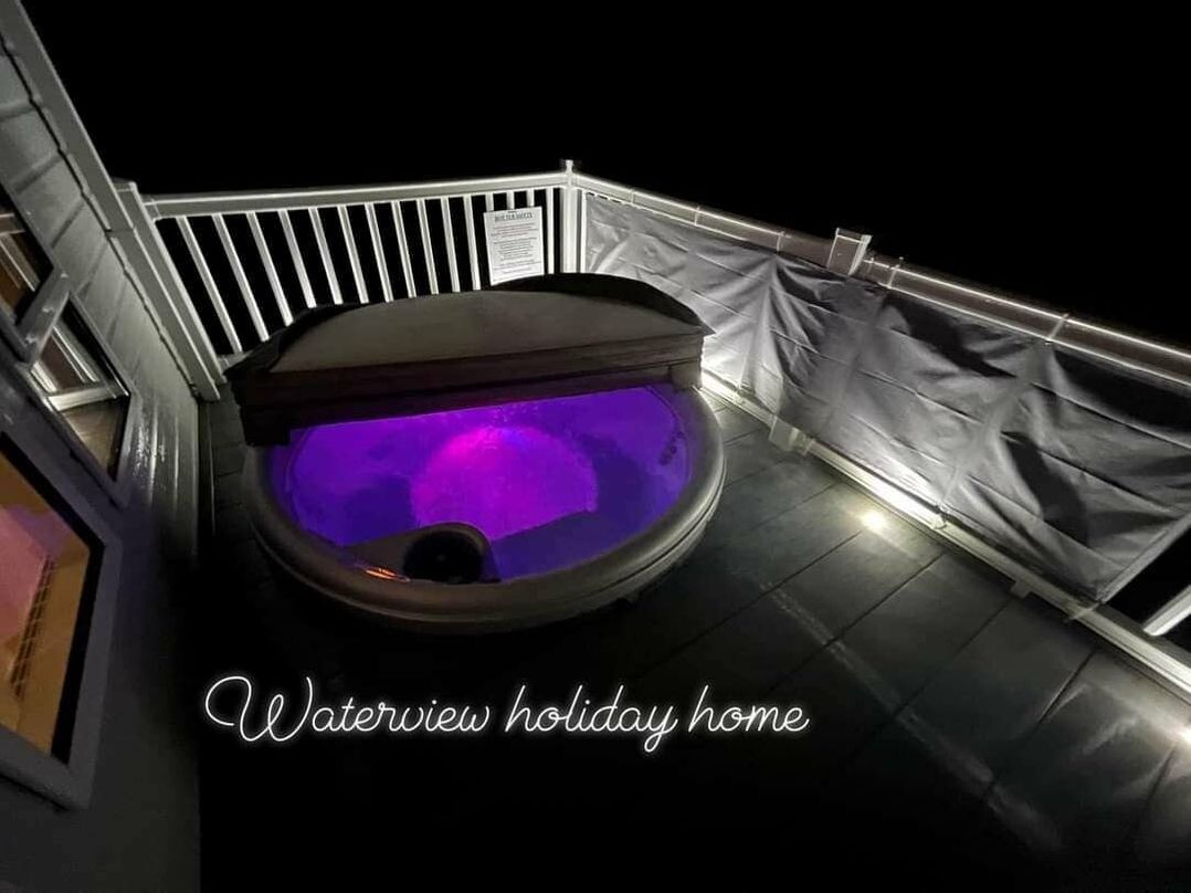 Tattershall Lakes Country Park - Holiday Accommodation 9642