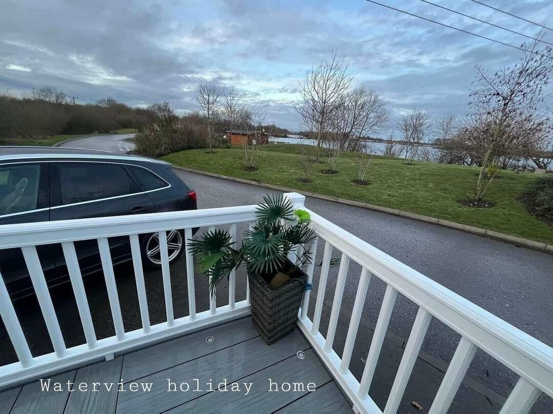 Tattershall Lakes Country Park - Holiday Accommodation 9642