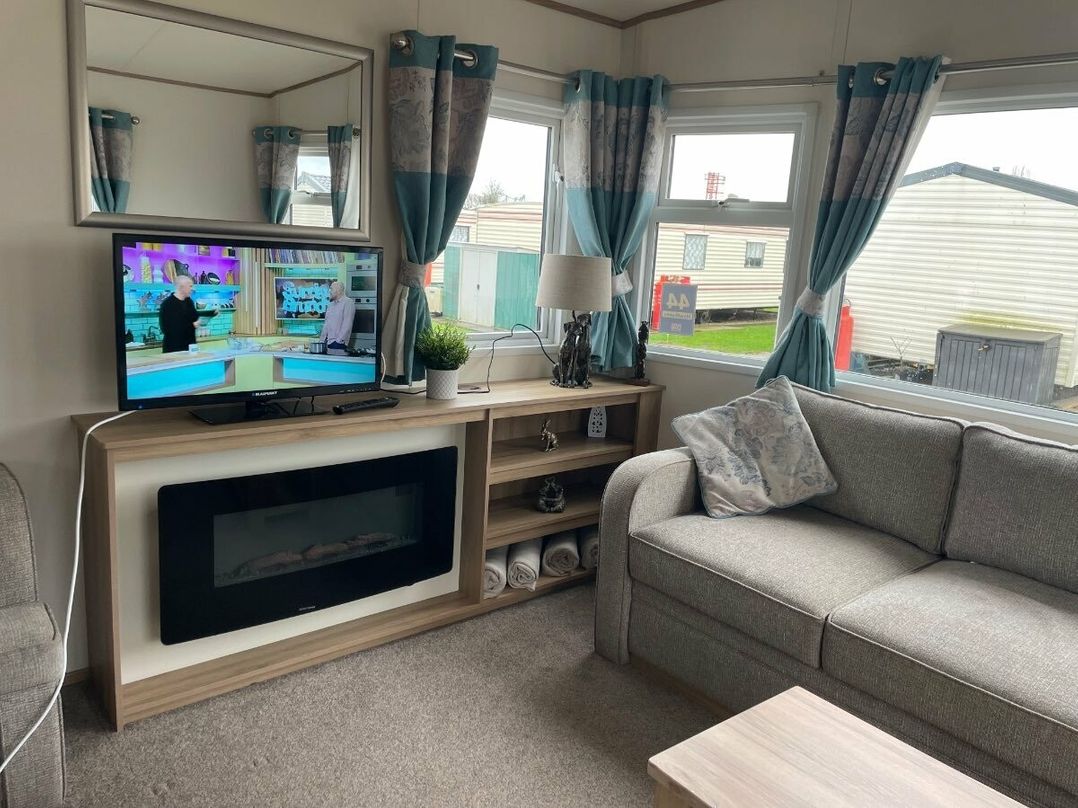 Flamingo Land Holiday Park - Holiday Accommodation 9656