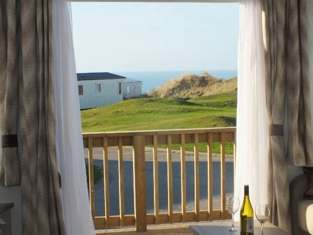 Perran Sands - Holiday Accommodation 970
