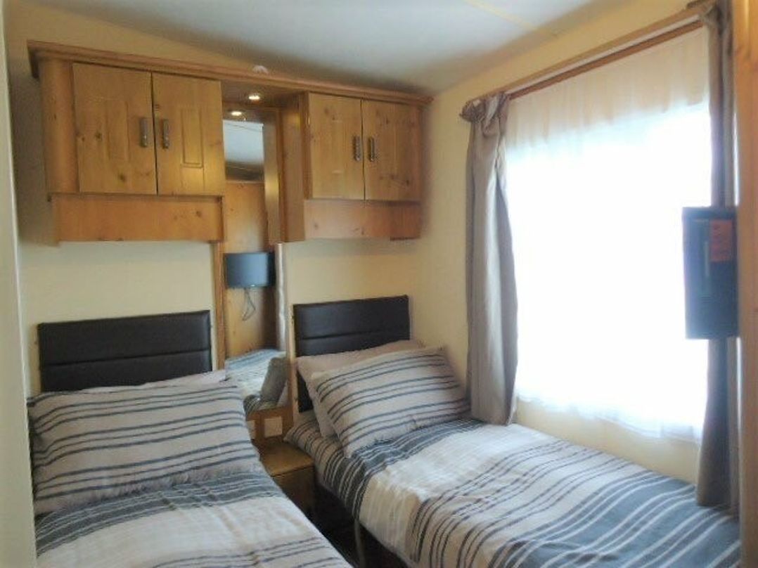 Golden Sands Park - Holiday Accommodation 9727