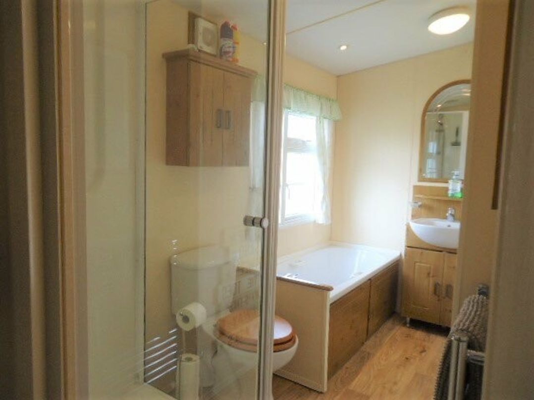 Golden Sands Park - Holiday Accommodation 9727