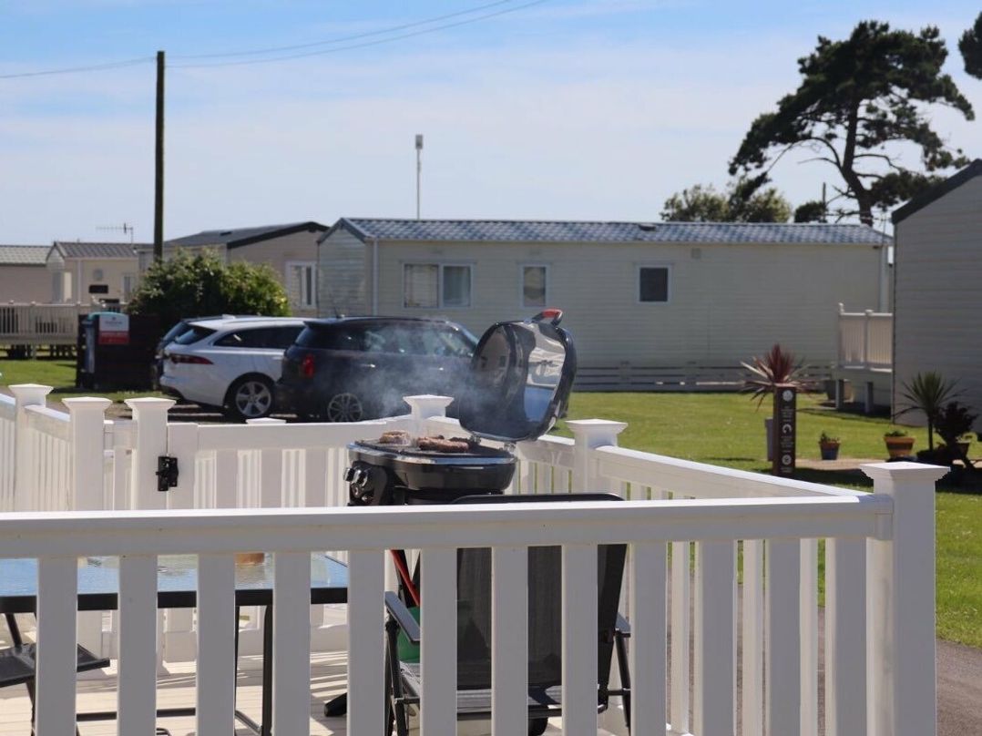 Hoburne Naish - Holiday Accommodation 9778