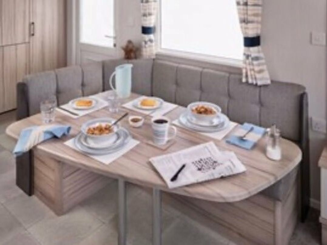 Trecco Bay - Holiday Accommodation 9797