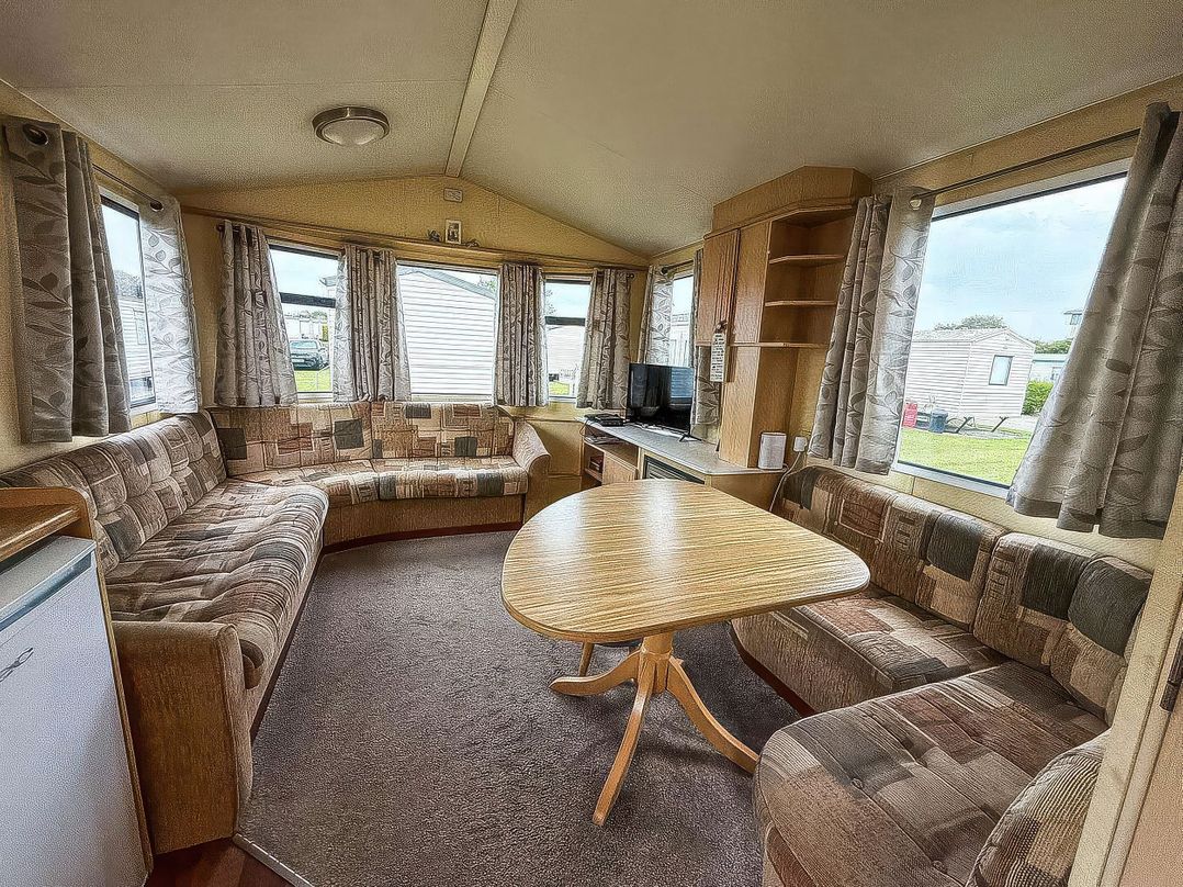 Green Farm Caravan Park - Holiday Accommodation 9807