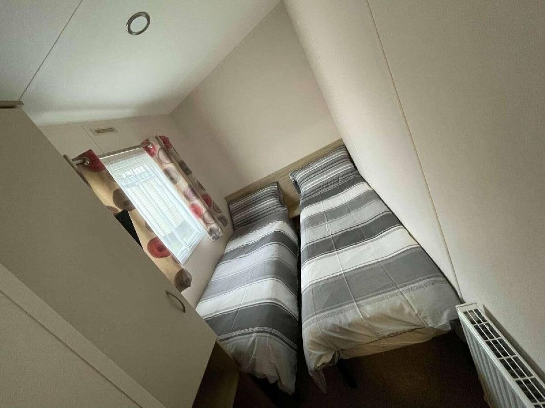 Spring Willows Leisure Park - Holiday Accommodation 9848