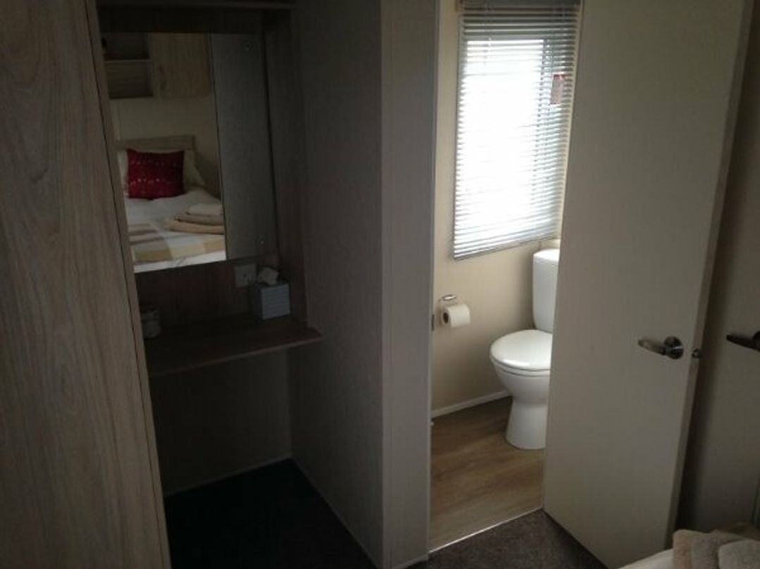 Little Argham (private land) - Holiday Accommodation 990