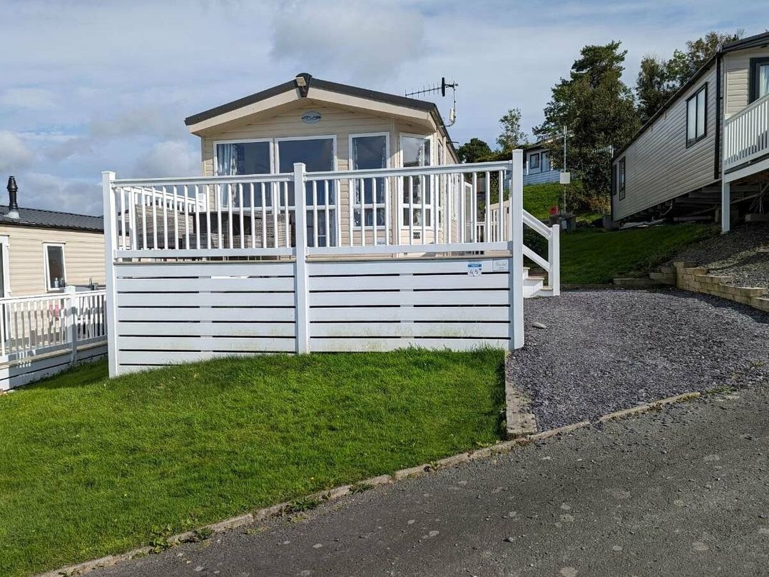 Brynowen Holiday Park - Holiday Accommodation 9957