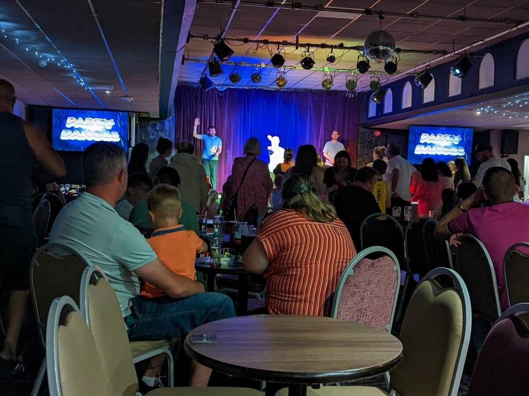 Brynowen Holiday Park - Holiday Accommodation 9957