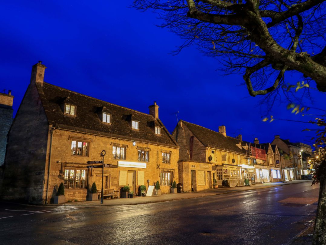 Burford Apple