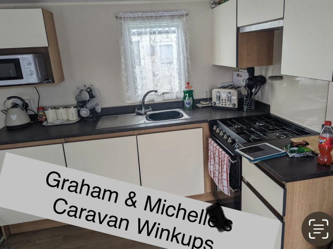 Lyons Winkups and Primrose - Holiday Accommodation 4006