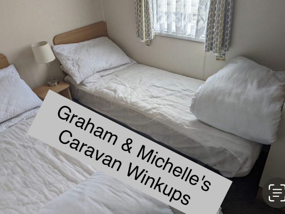 Lyons Winkups and Primrose - Holiday Accommodation 4006