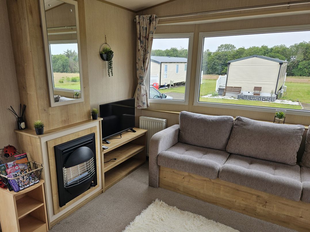 Thurston Manor Caravan Park, Pony Meadow