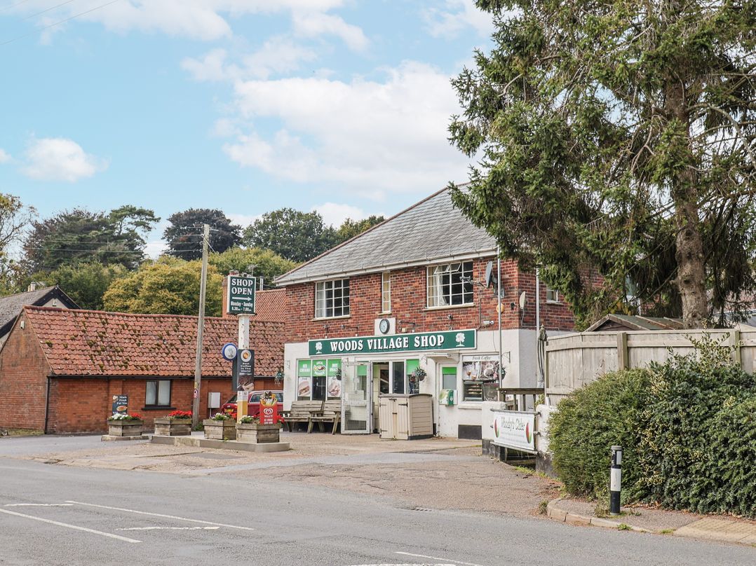 Rushmoor Cottage