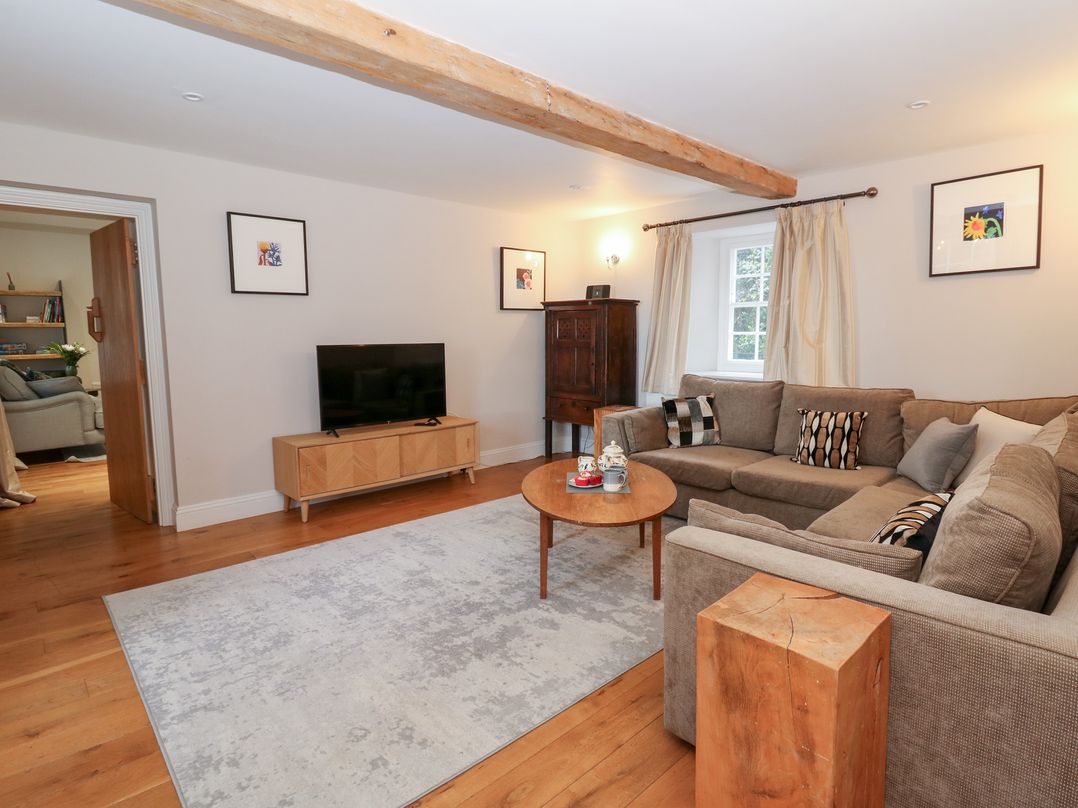 Secret Garden Cottage