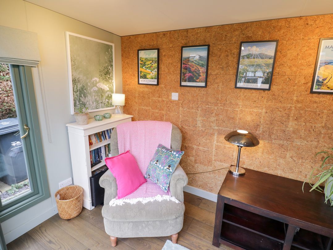 Magpie Cottage