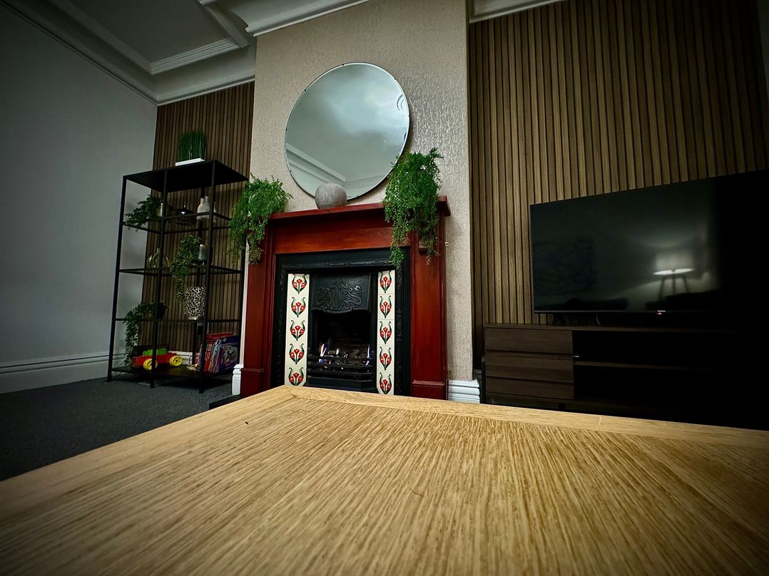 Horncliffe Hot Tub House