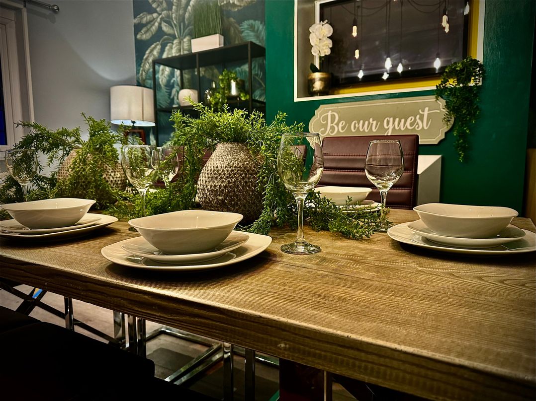 Horncliffe Hot Tub House