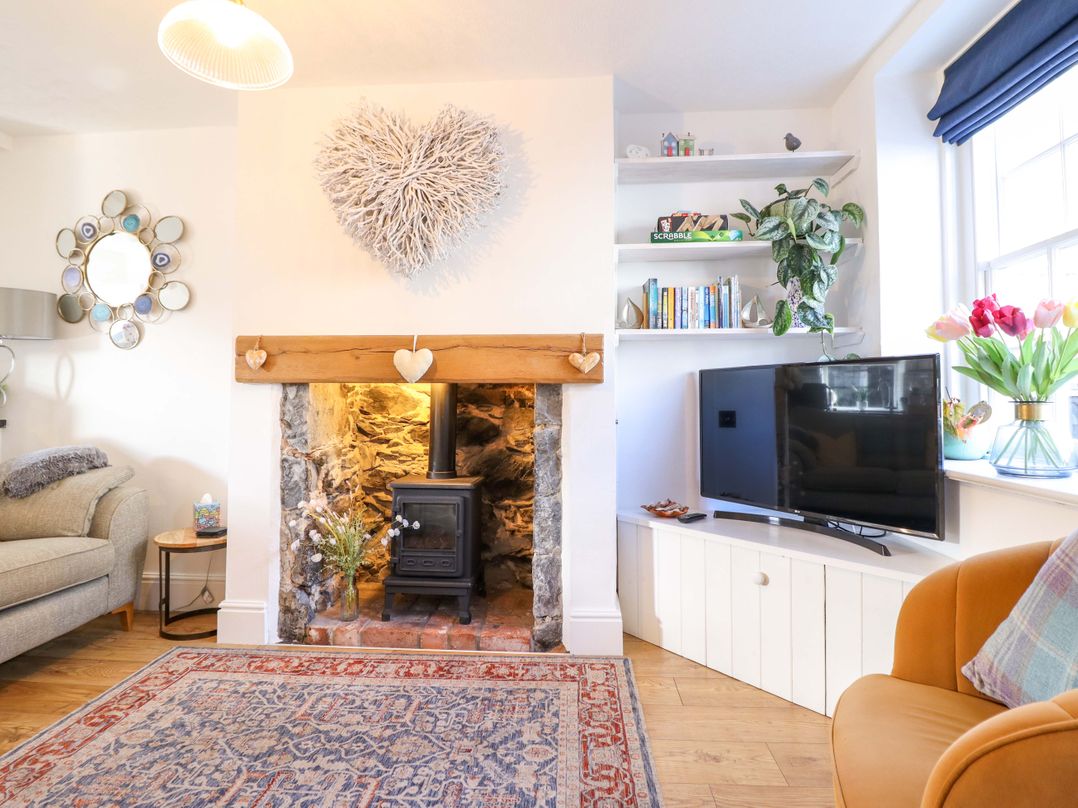 Periwinkle Cottage
