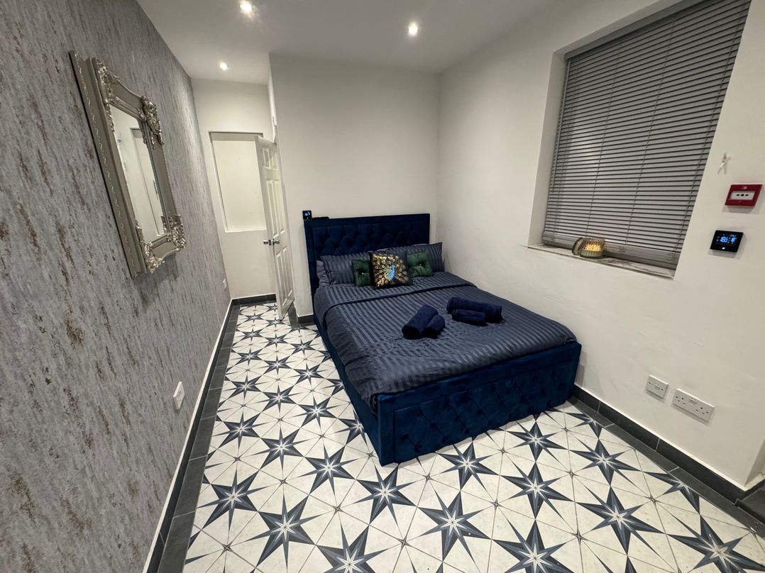 Gloucester - Apartment