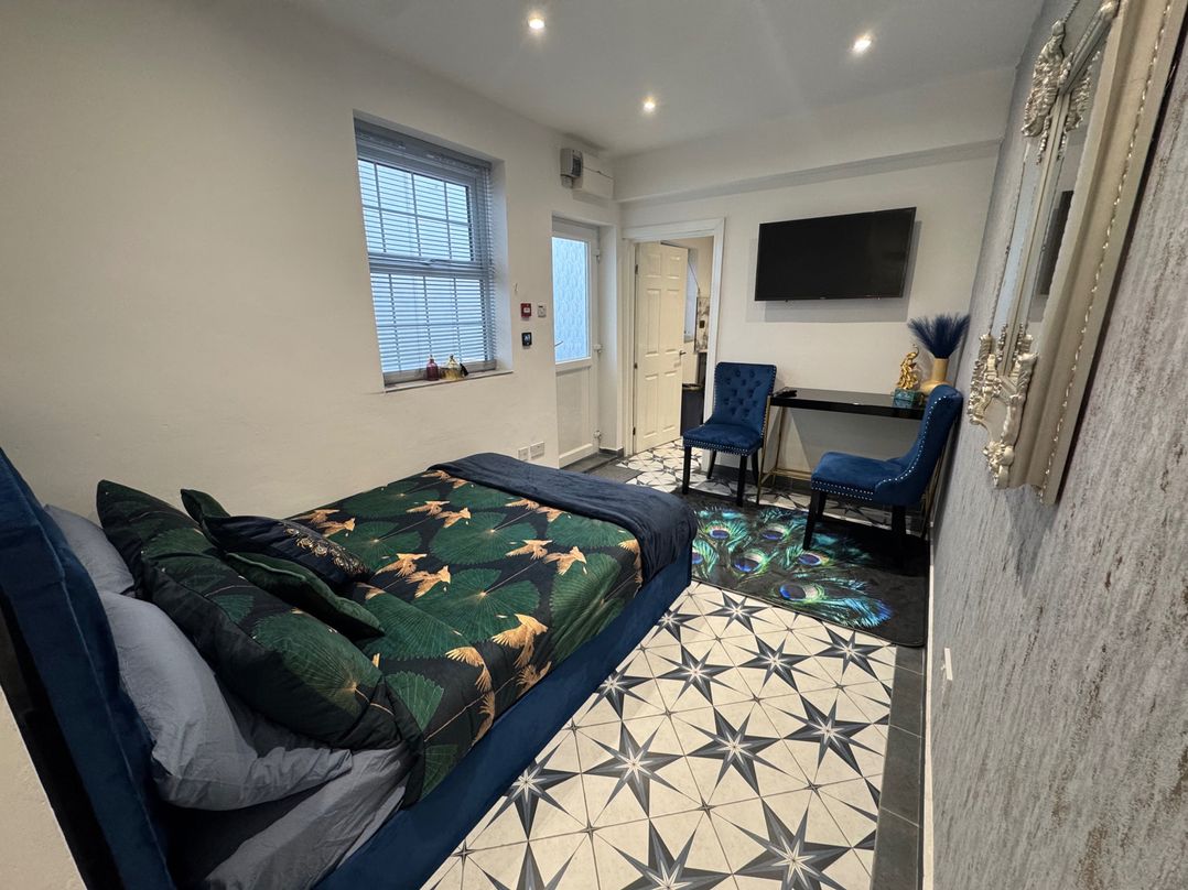 Gloucester - Apartment