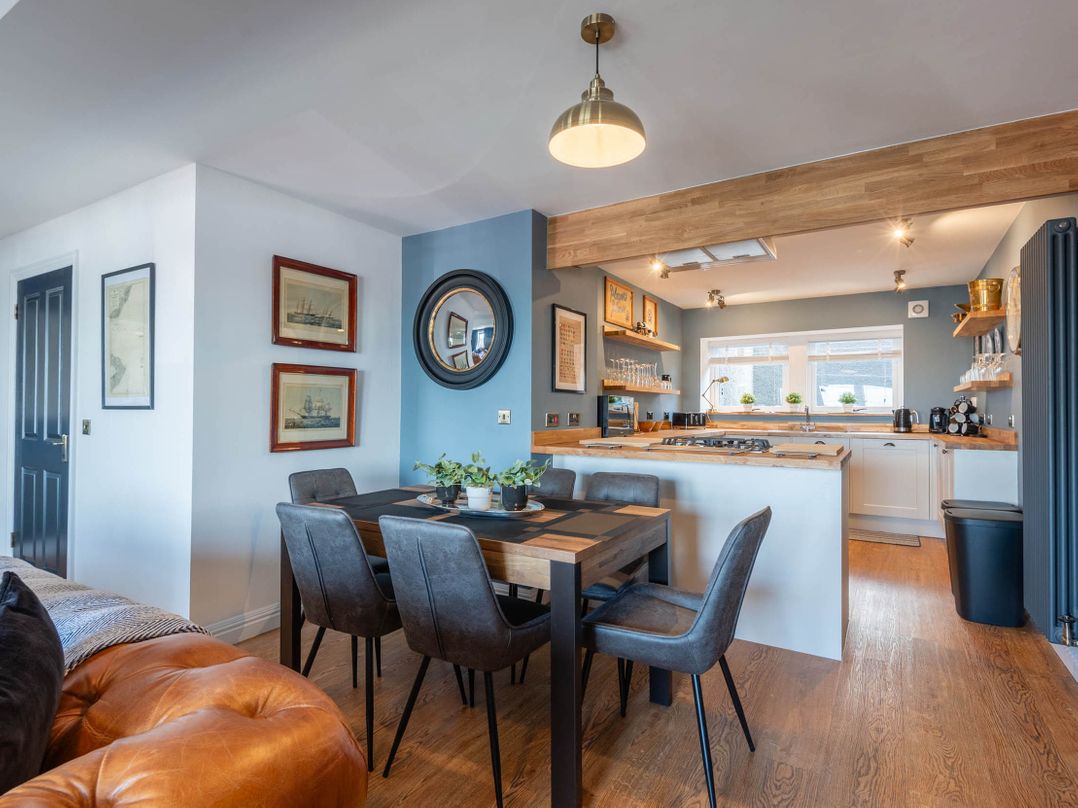 Shorefront Apartment