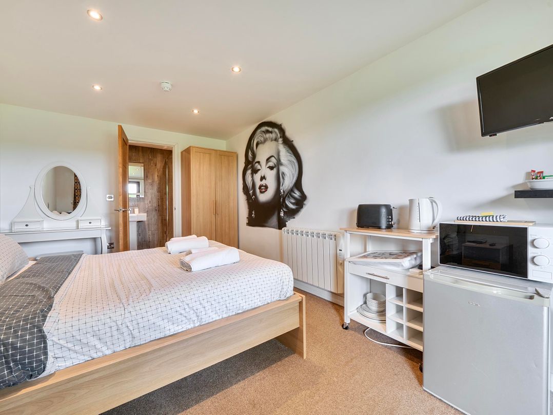 Rutland Apartment