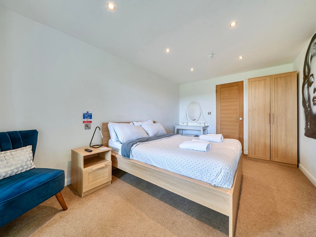 Rutland Apartment