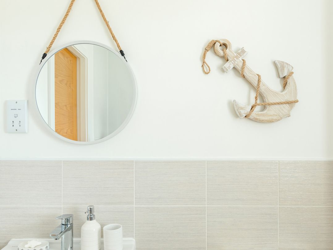 Wee Jules By The Sea