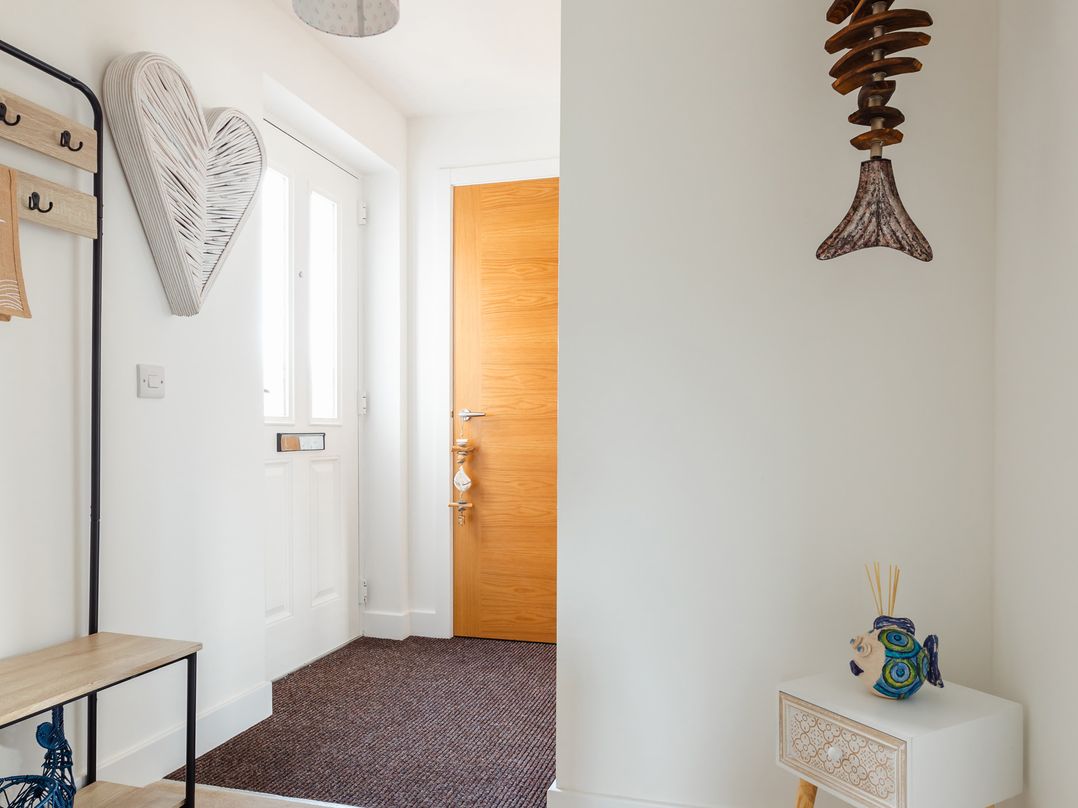 Wee Jules By The Sea