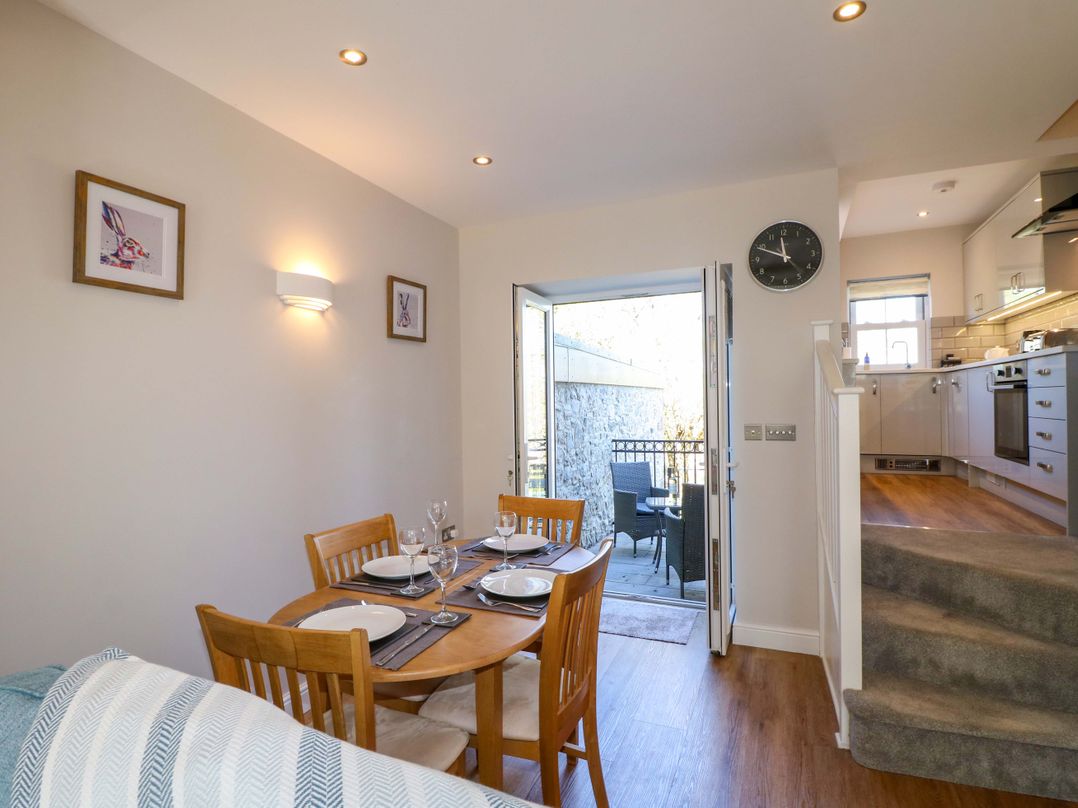 7 Catcliffe Cottages