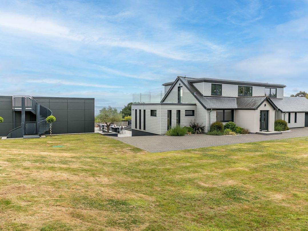 Huxham View and Annex