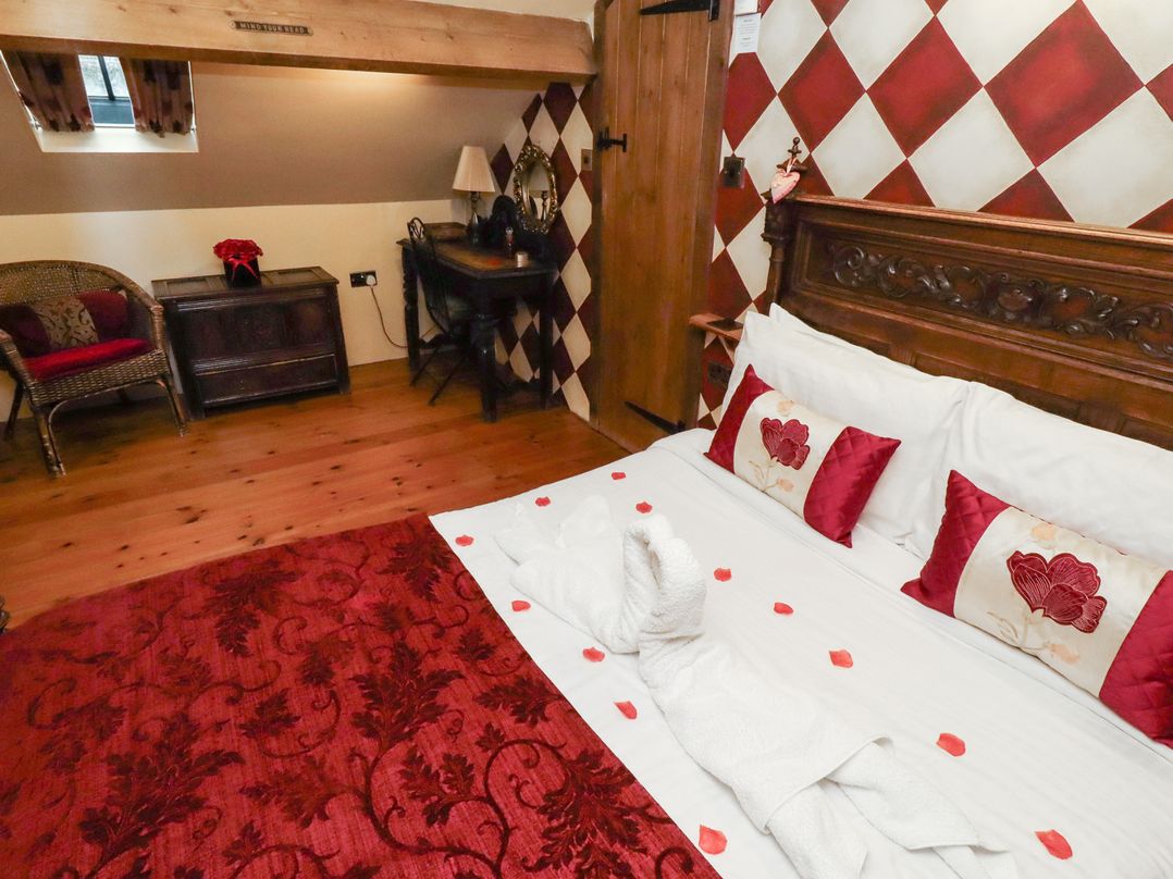 The Medieval Romantic