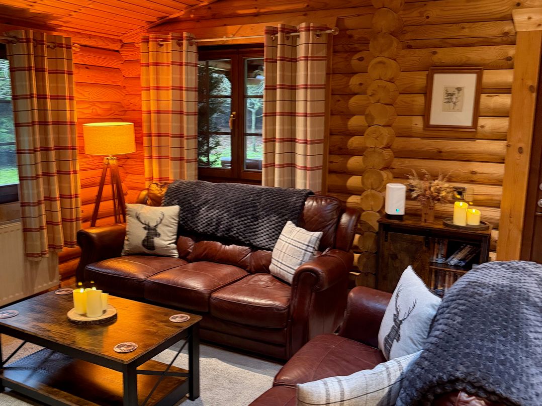 Little Bears Hideaway @ 23 Lakeside