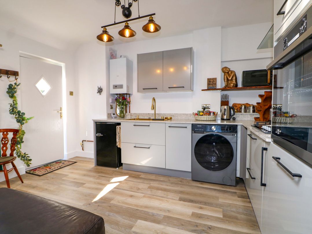 Shell Cottage