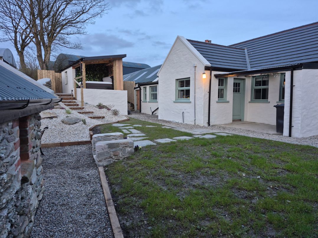 Annie’s Farm Cottage