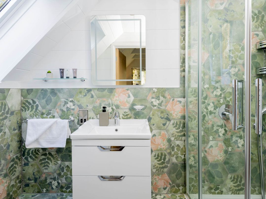 Lowarth Lodge Spa Pet