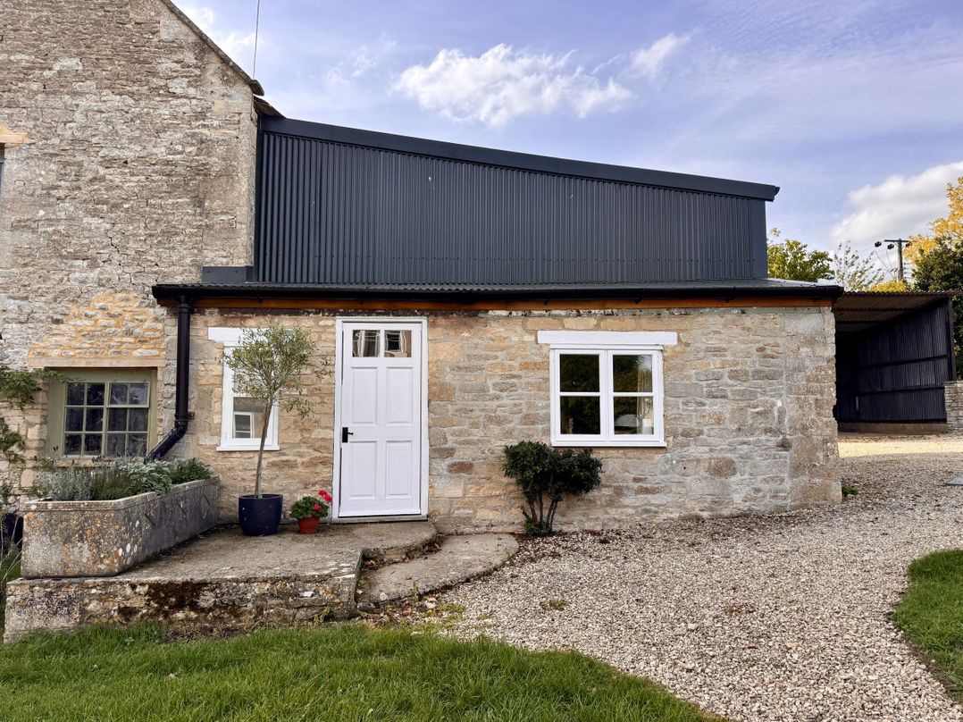 Cotswolds Farmhouse Cottage
