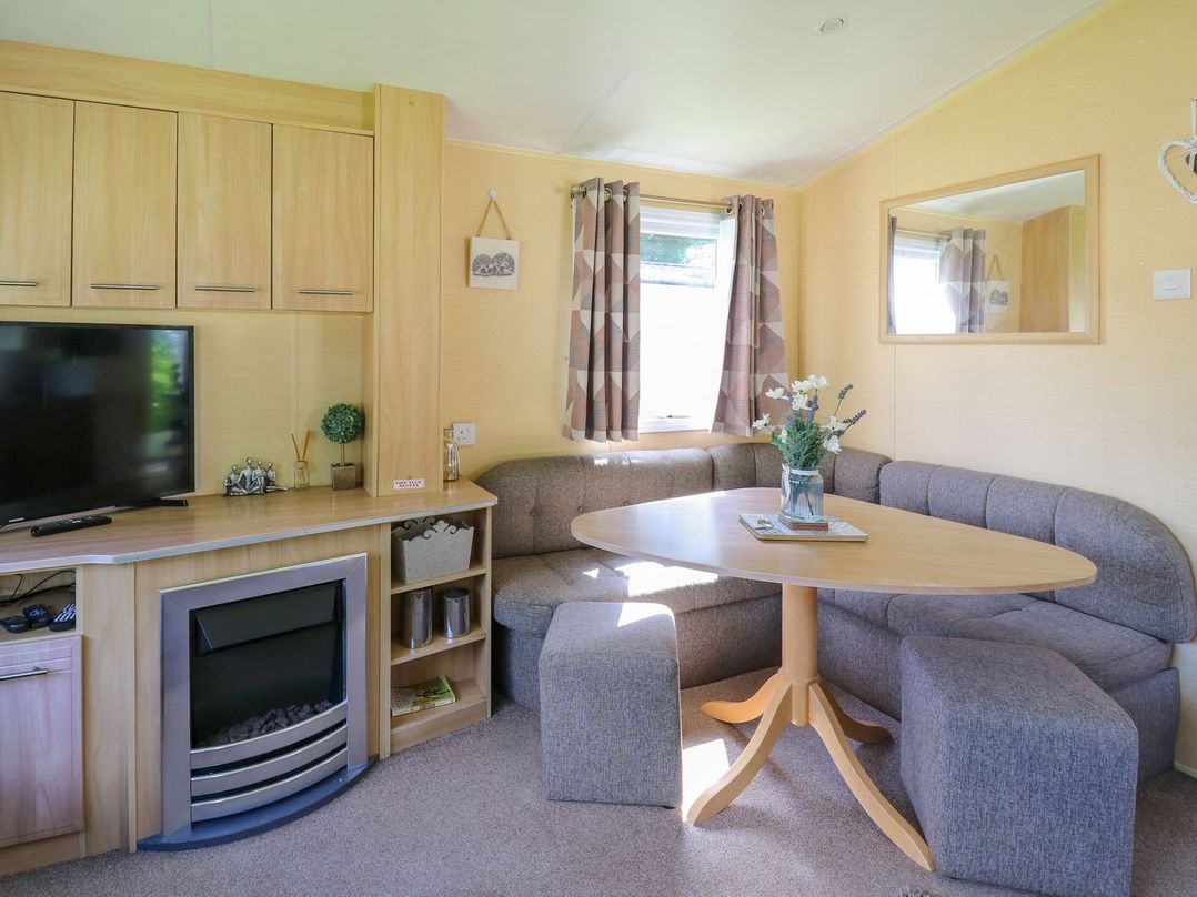 Caravan 2 at Blackmoor Farm near tenby