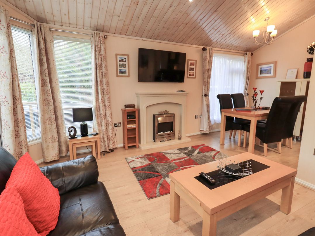 Kingfisher Lodge